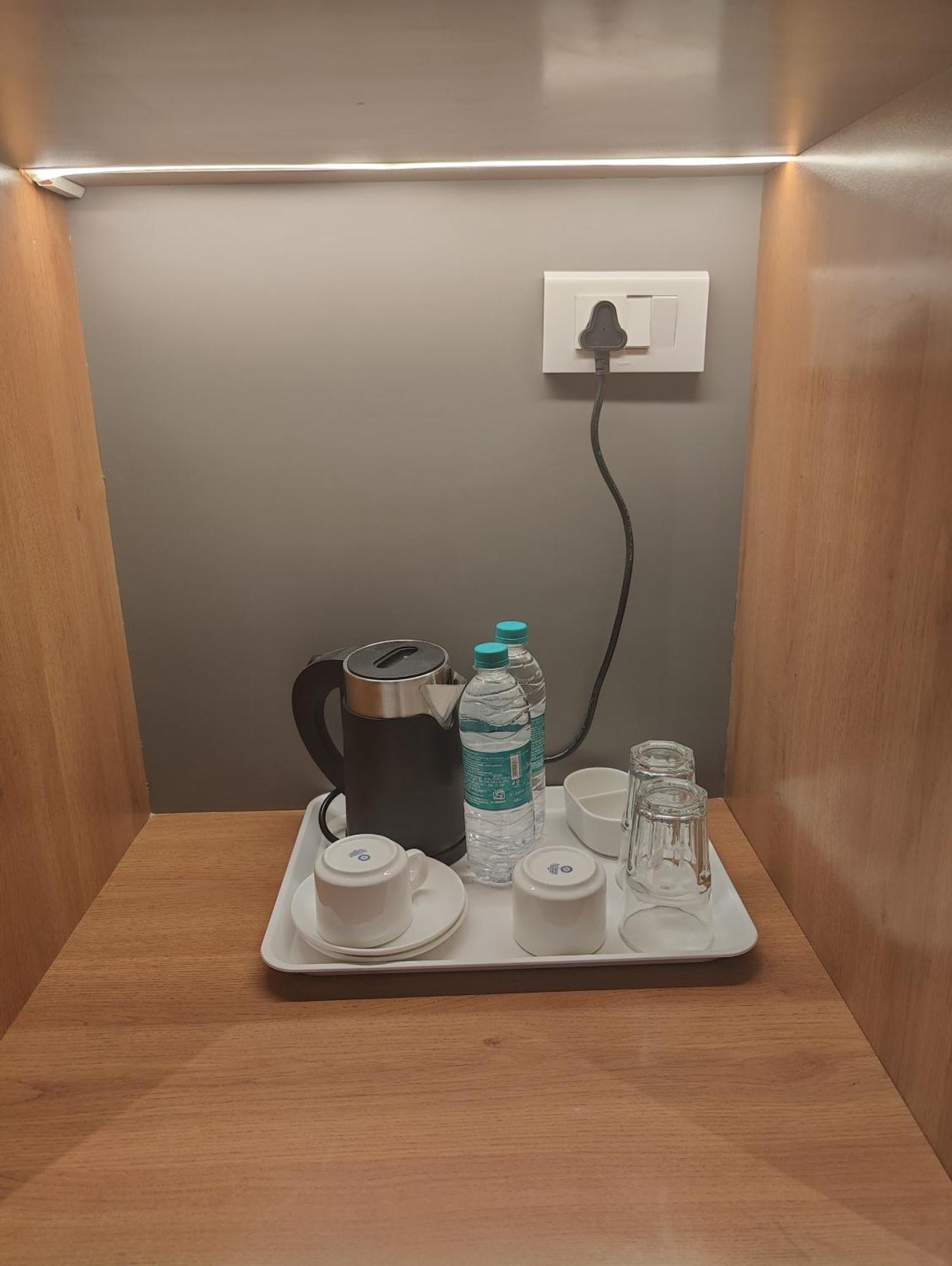 Hotel La Premier Hyderabad Bagian luar foto